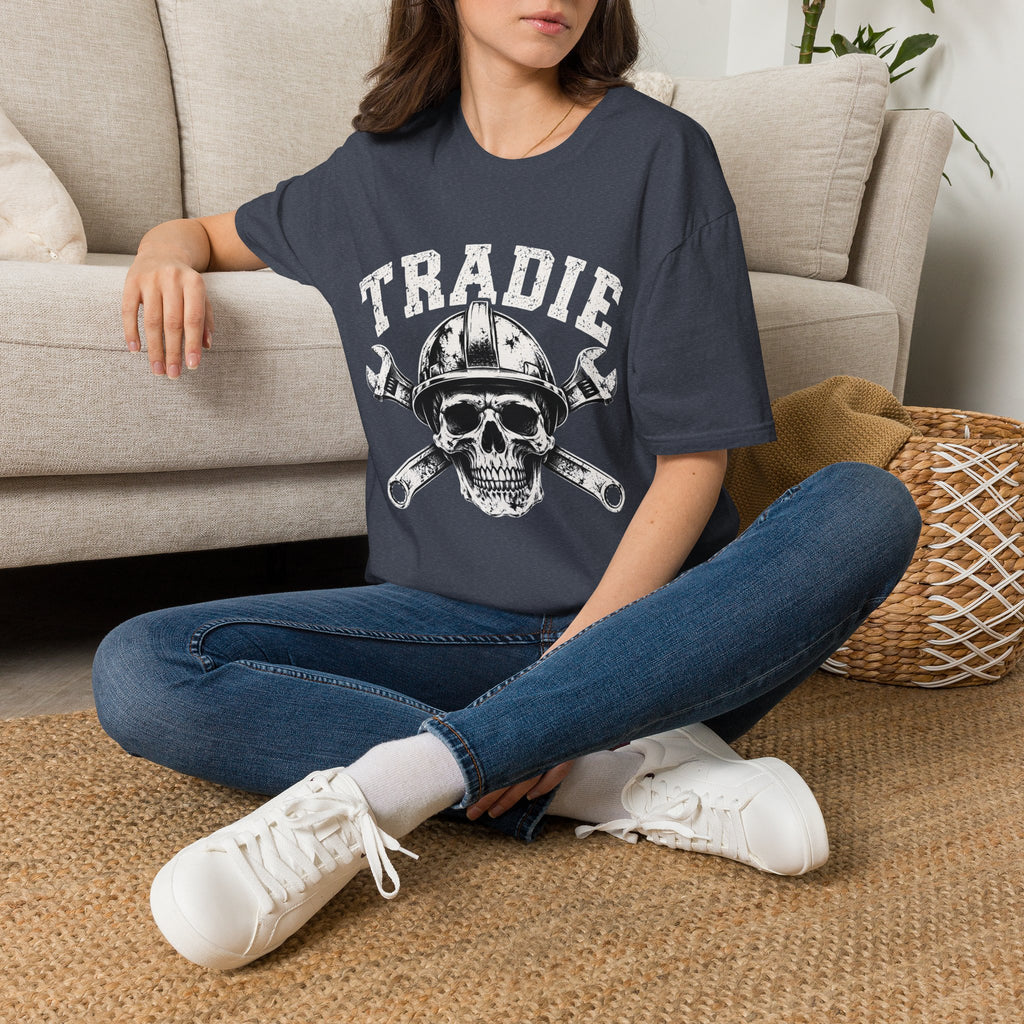 Tradie Skull Helmet Tee — Tradesman Tool Worker T‑Shirt